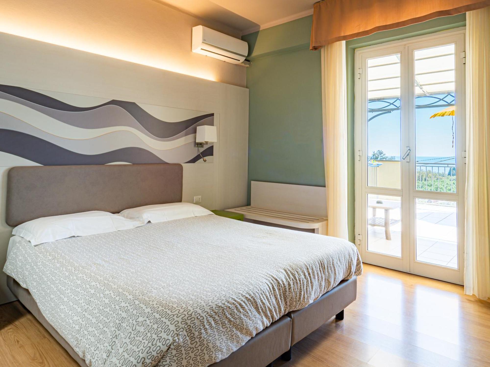 Hotel Il Nido Tellaro Exterior photo